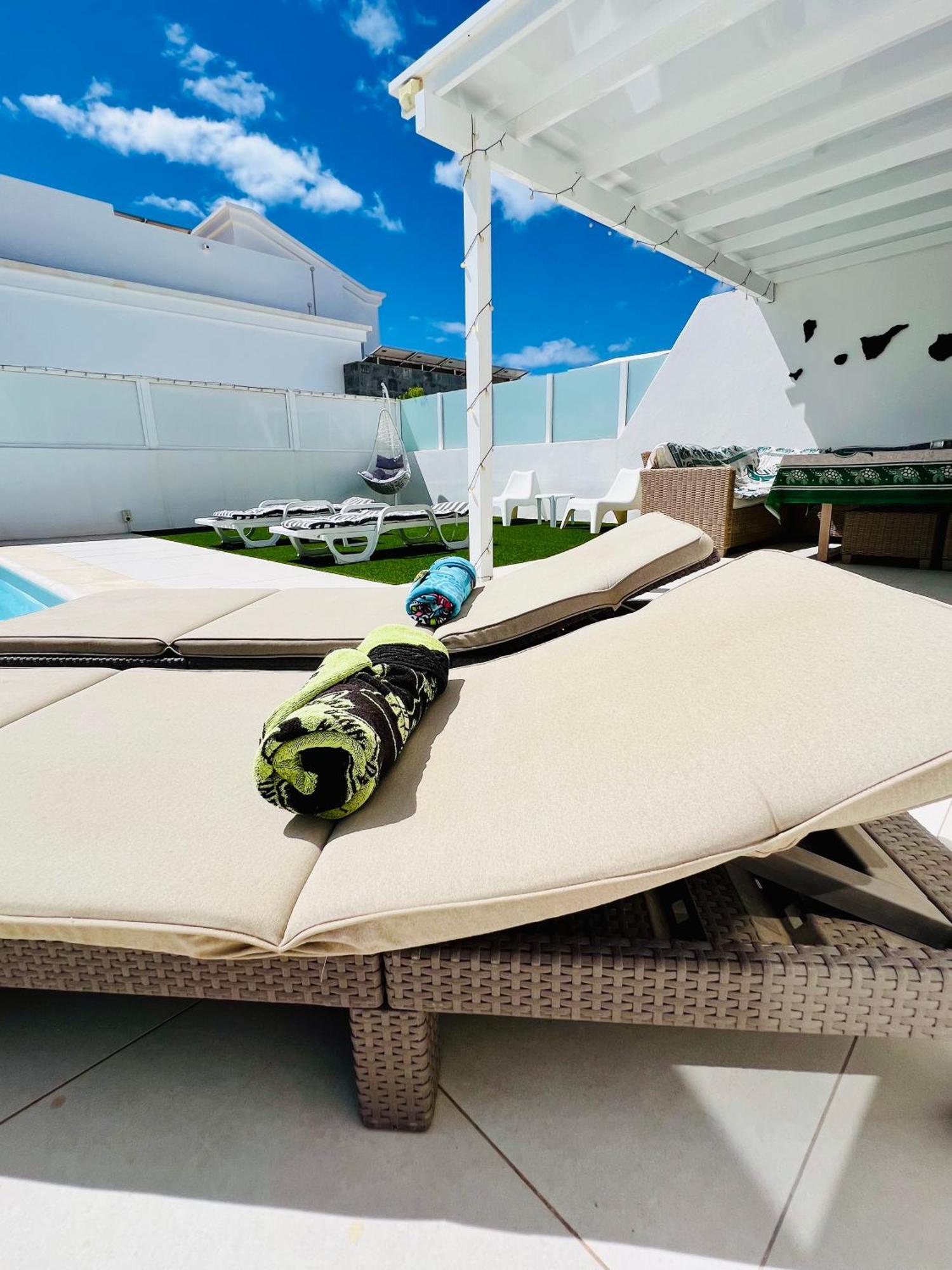Lovely Villa Sanmar, Heated Pool プラヤ・ブランカ エクステリア 写真